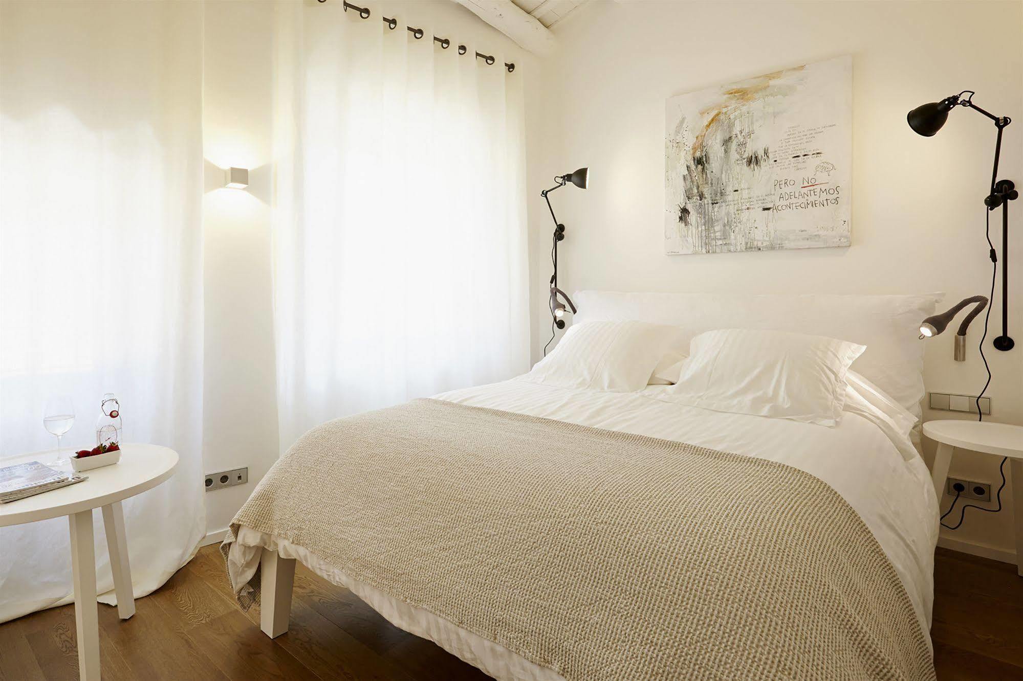Hotel Mas Lazuli By Fimedhotels Pau Екстер'єр фото