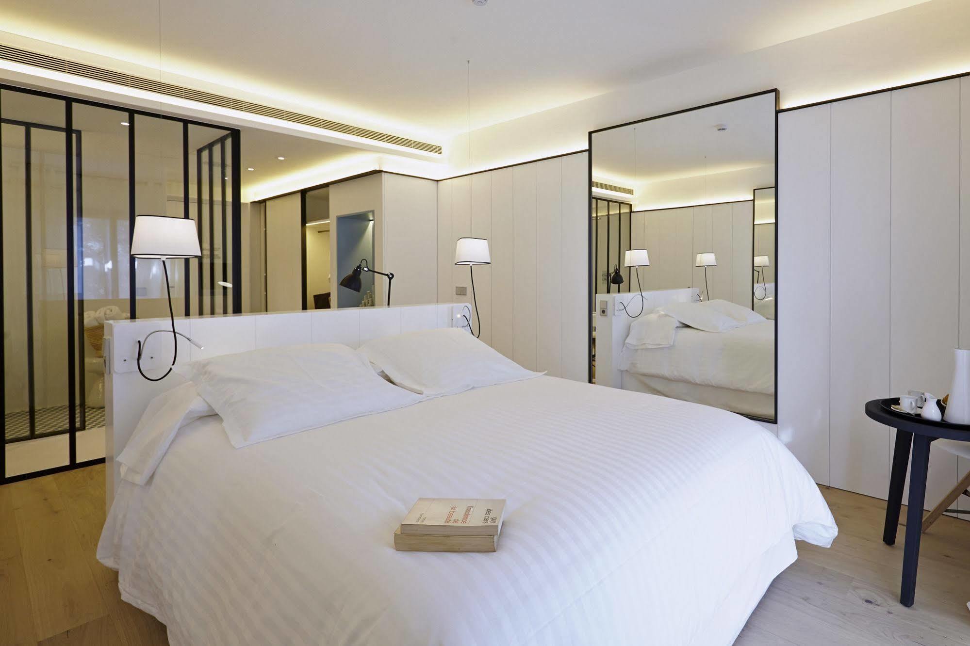Hotel Mas Lazuli By Fimedhotels Pau Екстер'єр фото